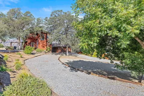 44000 Skyline Dr, Three Rivers, CA 93271 photo 4