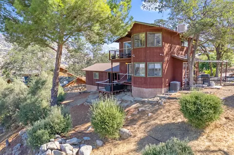 44000 Skyline Dr, Three Rivers, CA 93271 photo 2