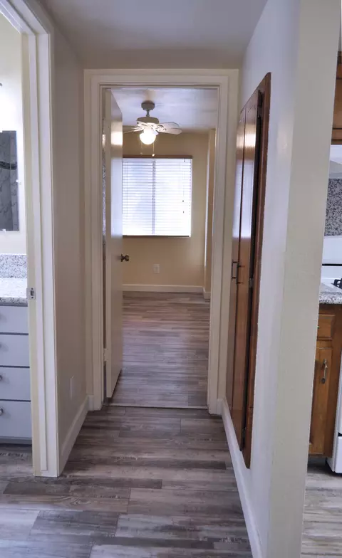 Entry Way - 43777 Kaweah River Dr, Three Rivers, CA 93271 photo 2 of 4