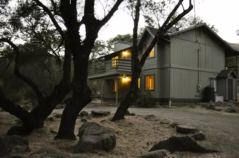Exterior - 43777 Kaweah River Dr, Three Rivers, CA 93271 photo 35 of 36