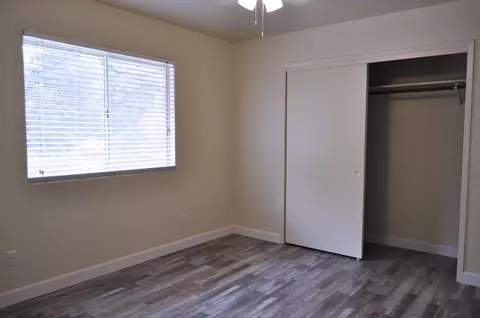 Bedroom - 43777 Kaweah River Dr, Three Rivers, CA 93271 photo 5 of 7