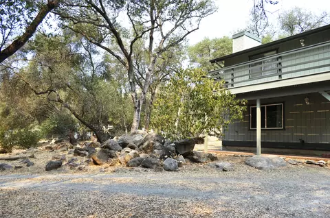 Exterior - 43777 Kaweah River Dr, Three Rivers, CA 93271 photo 22 of 36