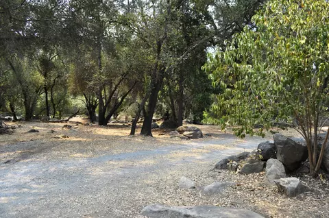 Exterior - 43777 Kaweah River Dr, Three Rivers, CA 93271 photo 17 of 36
