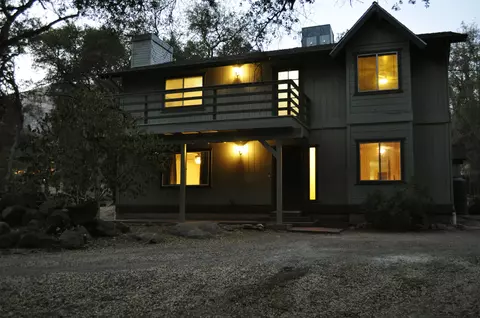 Exterior - 43777 Kaweah River Dr, Three Rivers, CA 93271 photo 2 of 36
