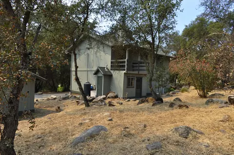 Exterior - 43777 Kaweah River Dr, Three Rivers, CA 93271 photo 28 of 36
