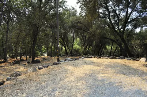 Exterior - 43777 Kaweah River Dr, Three Rivers, CA 93271 photo 33 of 36