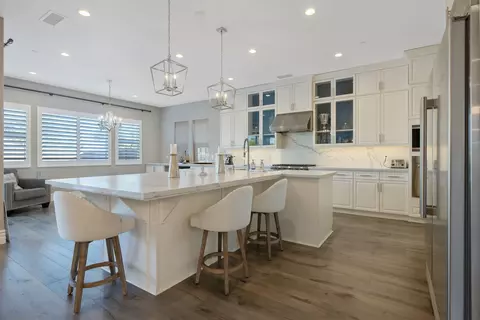Kitchen - 216 Pinnacle Dr, Madera, CA 93636 photo 2 of 9