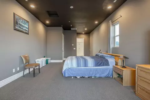 Bedroom - 216 Pinnacle Dr, Madera, CA 93636 photo 3 of 7