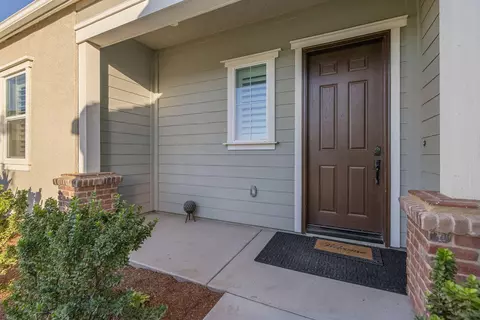 Other - 216 Pinnacle Dr, Madera, CA 93636 photo 1 of 20