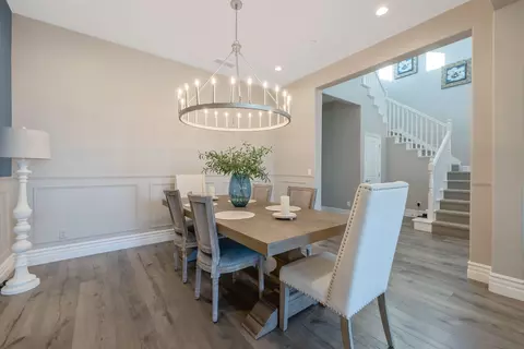 Dining - 216 Pinnacle Dr, Madera, CA 93636 photo 2 of 5