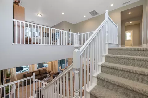 Entry Way - 216 Pinnacle Dr, Madera, CA 93636 photo 12 of 18