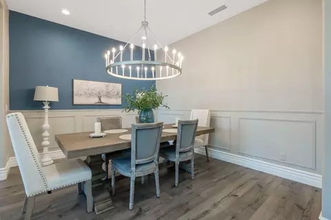 Dining - 216 Pinnacle Dr, Madera, CA 93636 photo 1 of 5