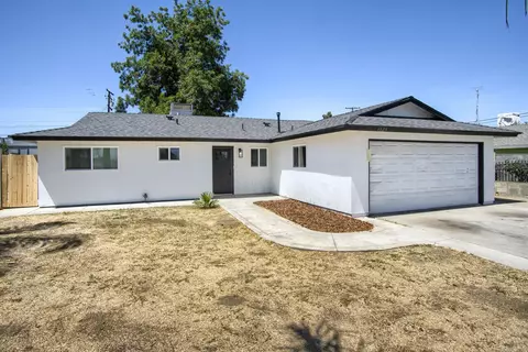 1125 N Farmersville Blvd, Farmersville, CA 93223