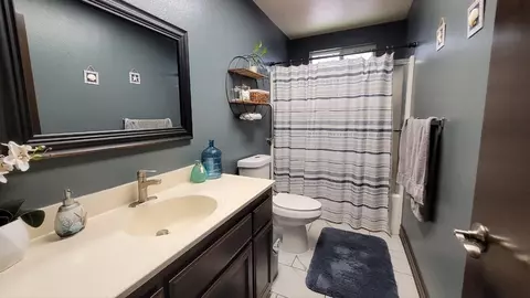 1240 Flory Ave, Corcoran, CA 93212 photo 14