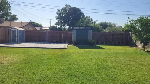 1240 Flory Ave, Corcoran, CA 93212 photo 25