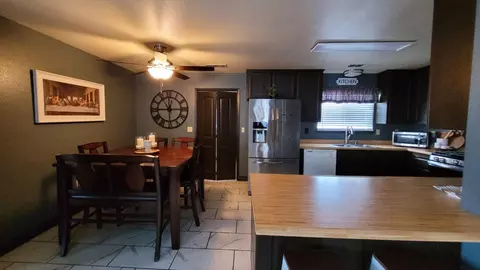 1240 Flory Ave, Corcoran, CA 93212 photo 7