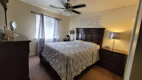1240 Flory Ave, Corcoran, CA 93212 photo 9