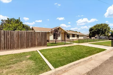 1044 E Cedar Ave, Tulare, CA 93274 photo 44