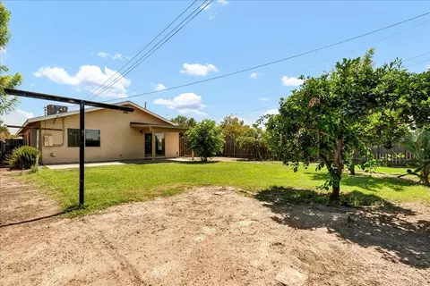 1044 E Cedar Ave, Tulare, CA 93274 photo 36