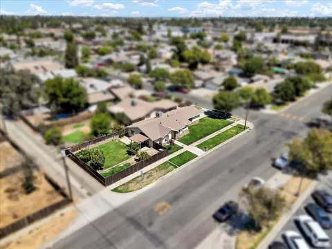 1044 E Cedar Ave, Tulare, CA 93274 photo 47