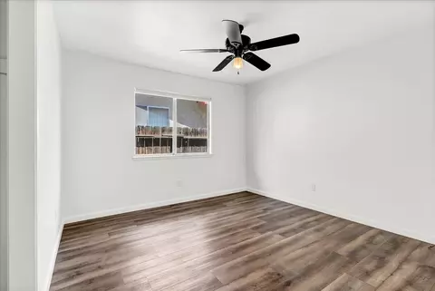 1044 E Cedar Ave, Tulare, CA 93274 photo 19