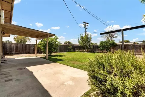 1044 E Cedar Ave, Tulare, CA 93274 photo 34