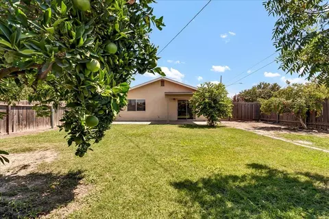 1044 E Cedar Ave, Tulare, CA 93274 photo 31
