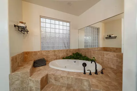 4433 E Sycamore Ct, Visalia, CA 93292 photo 35