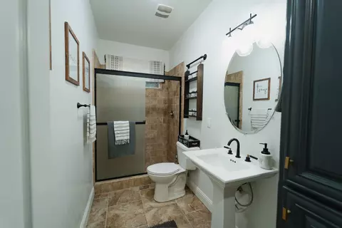 4433 E Sycamore Ct, Visalia, CA 93292 photo 26