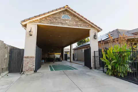 4433 E Sycamore Ct, Visalia, CA 93292 photo 50