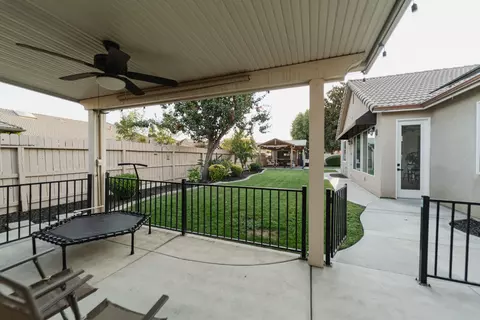 4433 E Sycamore Ct, Visalia, CA 93292 photo 45