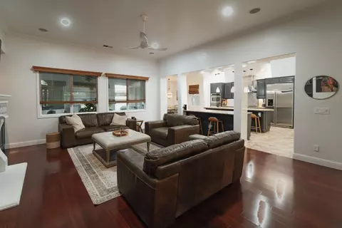 4433 E Sycamore Ct, Visalia, CA 93292 photo 15