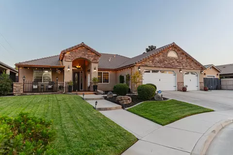 4433 E Sycamore Ct, Visalia, CA 93292 photo 5