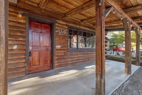 216 E School Ave, Visalia, CA 93291 photo 14