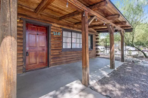 216 E School Ave, Visalia, CA 93291 photo 6