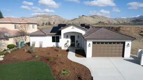 32588 Greene Dr, Springville, CA 93265