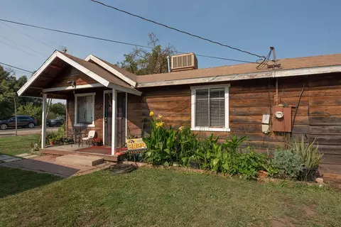 12446 Ave 322, Visalia, CA 93291