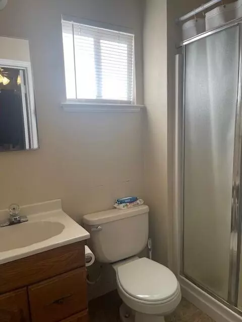 62 N Lemoore Ave, Lemoore, CA 93245 photo 10