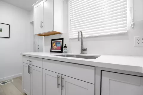 Undisclosed, Visalia, CA 93291 photo 30