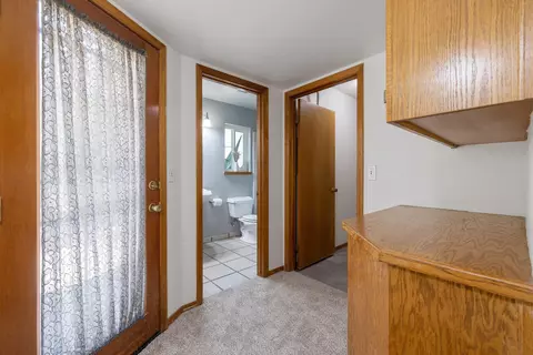 1704 E Howard Ct, Visalia, CA 93292 photo 15