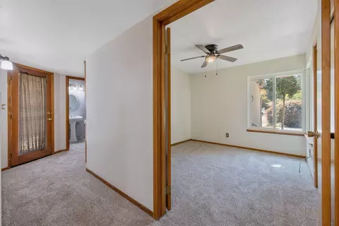 1704 E Howard Ct, Visalia, CA 93292 photo 14