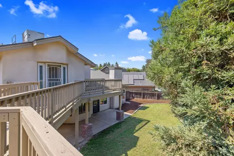 1704 E Howard Ct, Visalia, CA 93292 photo 27