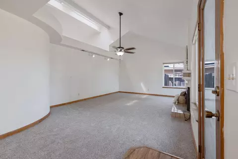 1704 E Howard Ct, Visalia, CA 93292 photo 11