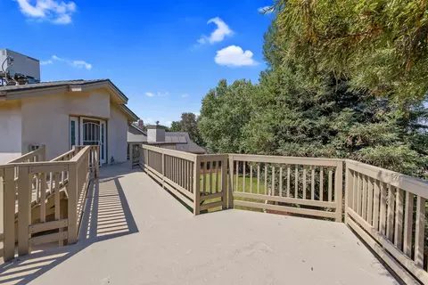 1704 E Howard Ct, Visalia, CA 93292 photo 26