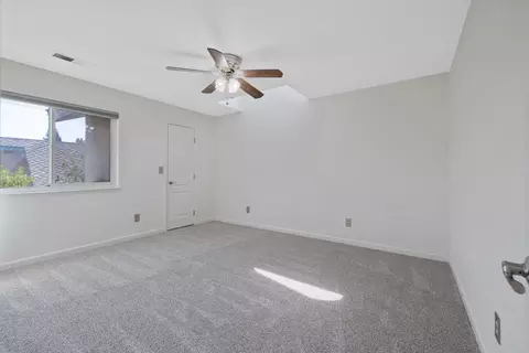 1704 E Howard Ct, Visalia, CA 93292 photo 20