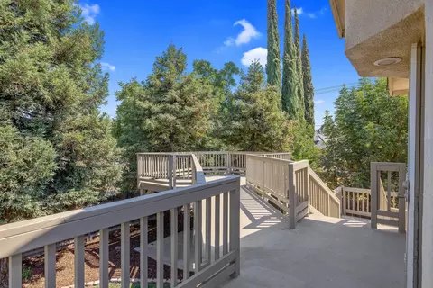 1704 E Howard Ct, Visalia, CA 93292 photo 25