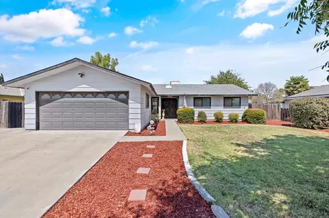 1374 W Malone St, Hanford, CA 93230