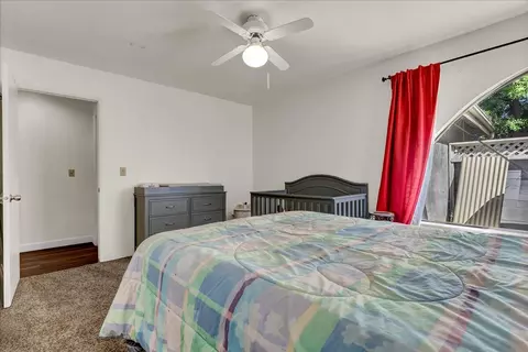 1429 E Vassar Dr, Visalia, CA 93292 photo 22
