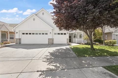 3425 W Sady Ave, Visalia, CA 93291