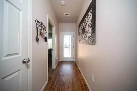577 W Glaze Ave, Exeter, CA 93221 photo 8